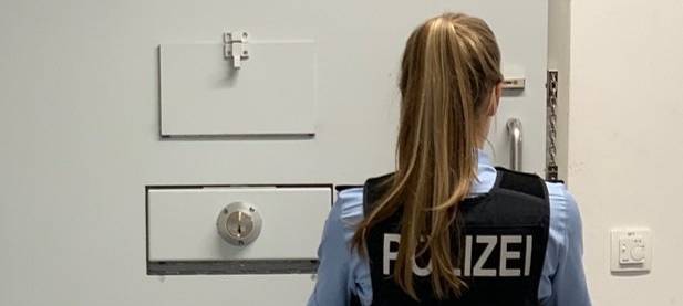 Supermarkt-Überfälle: Polizei nimmt Tatverdächtige fest