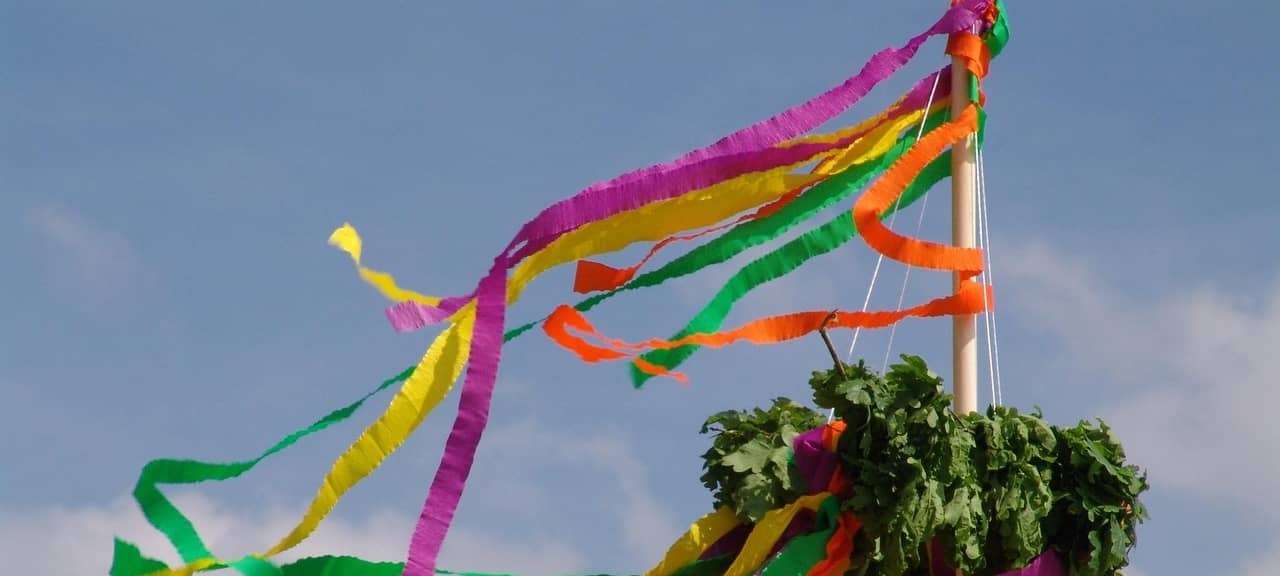 Erftstadt-Friesheim: Richtfest am Dorfgemeinschaftshaus